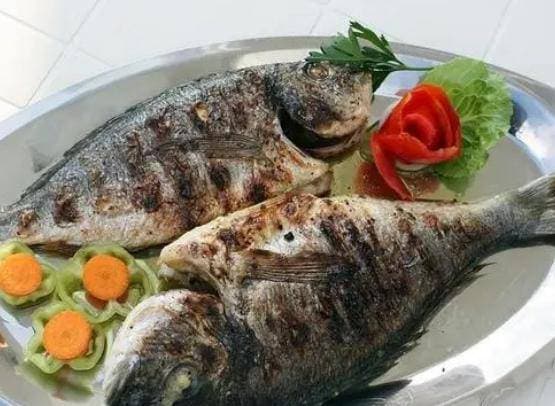 View - Hãy ngừng ăn 4 loại cá này vì chúng có thể chứa formaldehyde và kim loại nặng, có thể bạn sẽ truyền chúng cho các thành viên trong gia đình mình