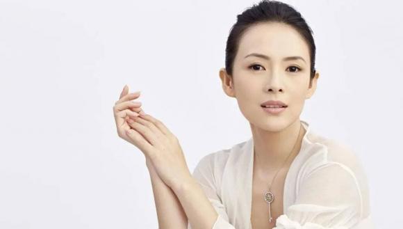 View - 7 nữ diễn viên Cbiz có cát-xê cao nhất, mức lương cao ngất ngưởng ngoài sức tưởng tượng, Dương Mịch vẫn đứng sau 'đàn em' này!