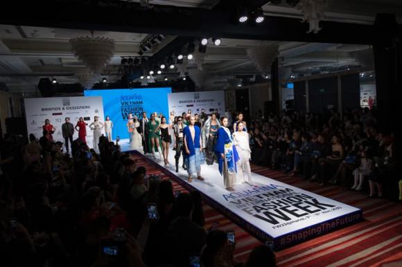 Nhà thiết kế đức hùng,nsưt đức hùng,Tuần lễ thời trang quốc tế Việt Nam thu đông 2023