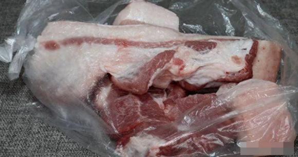 View - Tốt nhất không nên bảo quản thịt trực tiếp trong tủ lạnh, tôi học được mẹo này từ người bán thịt để giữ thịt tươi lâu