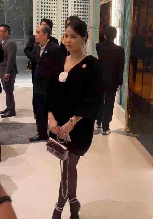 diễn viên Sam, hotgirl Sam, sao VIệt