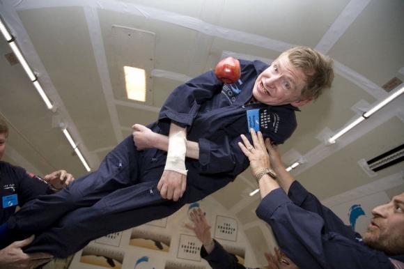 Stephen Hawking, Einstein, thiên tài có chỉ số IQ cao nhất thế giới