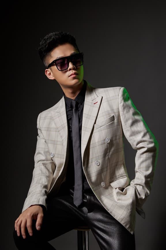 Du Thiên, Du Thiên hẹn hò, ca sĩ Du Thiên