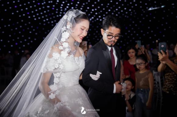 Đám cưới đoàn văn hậu doãn hải my,sao việt,cầu thủ việt