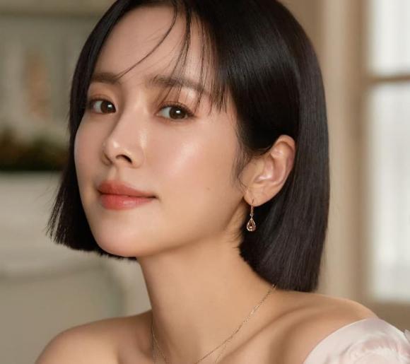 View - Song Hye Kyo và mỹ nhân 'Hoàng tử gác mái': Ai nghĩ họ chỉ chênh lệch nhau có 1 tuổi 