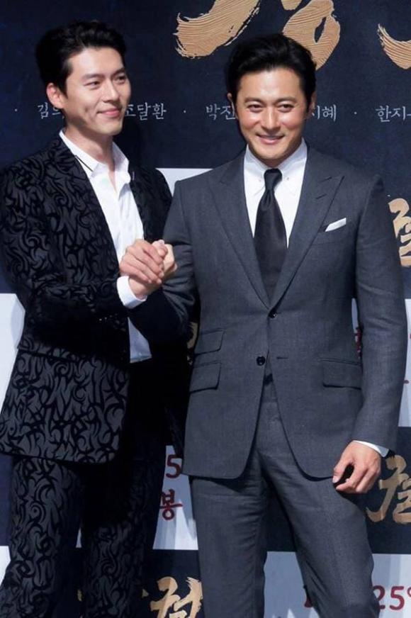 View - 5 năm trước từng gây sốt với visual đôi cực đỉnh, Jang Dong Gun và Hyun Bin nay hội ngội với hình ảnh đối lập 