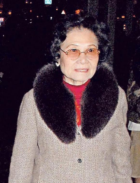 Quảng Tiêu Khanh, nữ tỷ phú trung quốc, tỷ phú