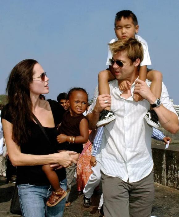 Pax Thiên, con nuôi gốc Việt của Angelina Jolie, Brad Pitt và Angelina Jolie 