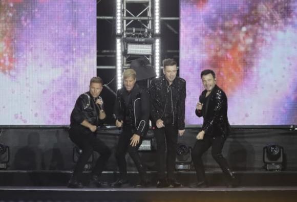 nhóm Westlife, sao Việt