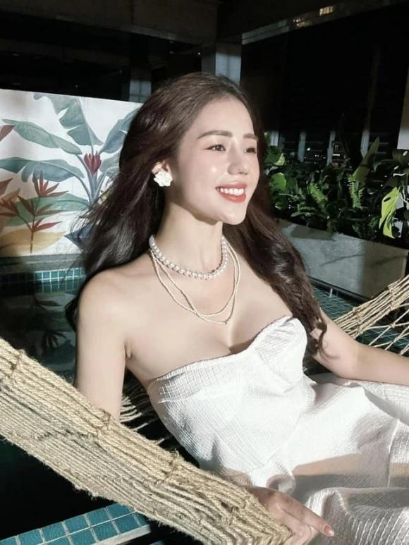 diễn viên Quỳnh Nga, sao Việt, Chị đẹp đạp gió rẽ sóng 2023