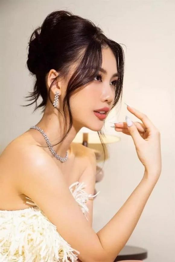 hoa hậu Bùi Quỳnh Hoa, Hoa hậu Hoàn vũ Việt Nam 2023,sao Việt