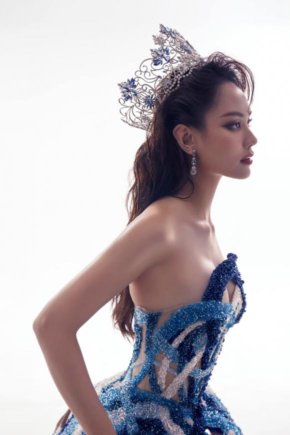 View - Hoa hậu Mai Phương tung bộ ảnh sắc sảo với vương miện, bị dàn đối thủ tạm thời 'vượt mặt' trước thềm chinh chiến Miss World 2023 