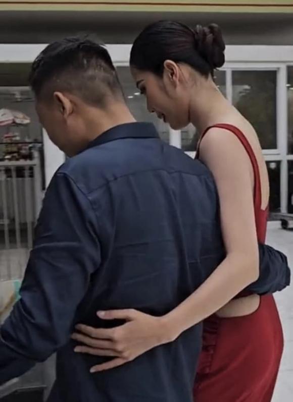 Hoa khôi Nam Em,sao Việt