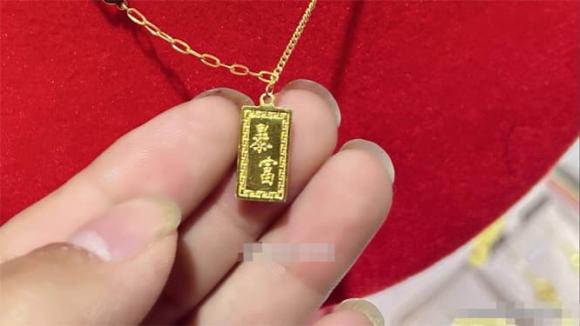 tiêu tiền, đầu tư, người nghèo, người giàu