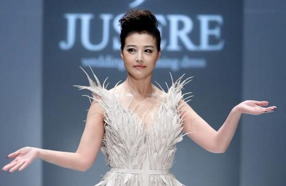 Châu Hải My, mãn châu