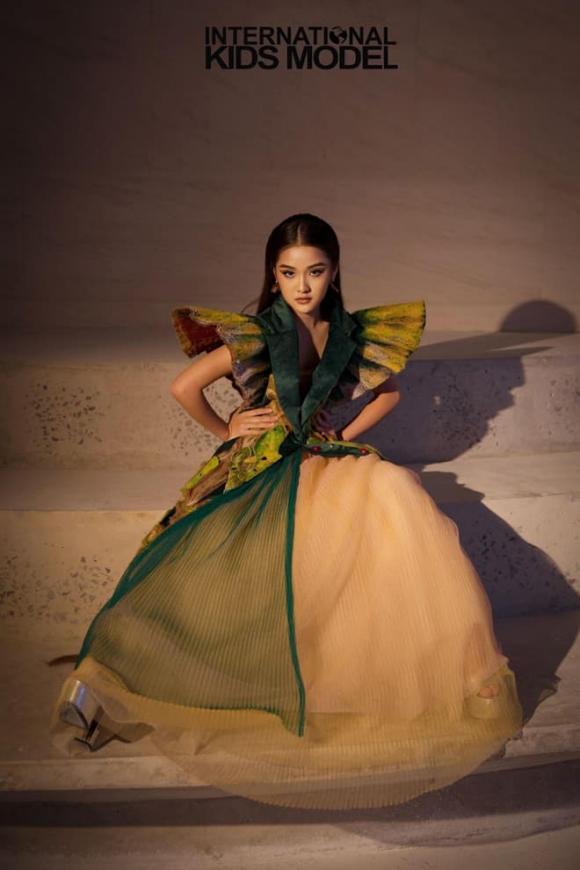 Hillary Vu, Mẫu nhí, sao việt