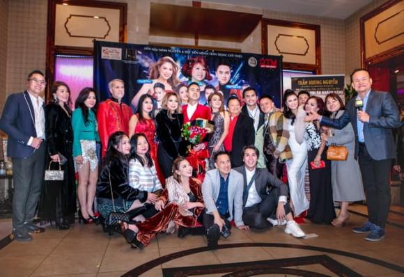 Hoa hậu Ninh Nguyễn, MC Đức Tiến, sao việt