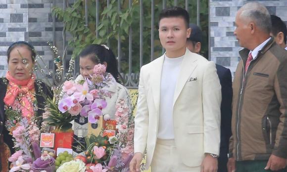 MC, MC dẫn đám cưới Quang Hải, Chu Thanh Huyền, giới trẻ 