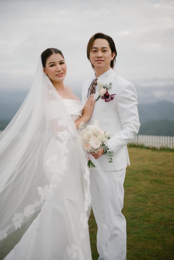 người mẫu Trang Trần, sao Việt