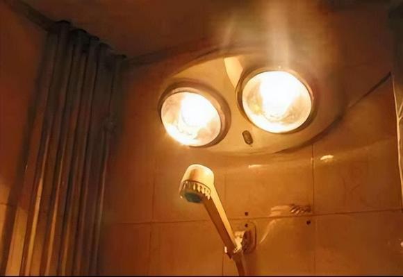 View - Lắp đặt đèn sưởi trong phòng tắm đã lỗi thời! Hiện nay thiết bị này lên ngôi, không chỉ ấm áp mà còn an toàn và đang được ưa chuộng