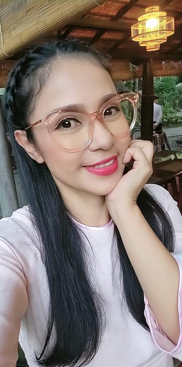 diễn viên Việt Trinh, người đẹp Tây đô, sao Việt