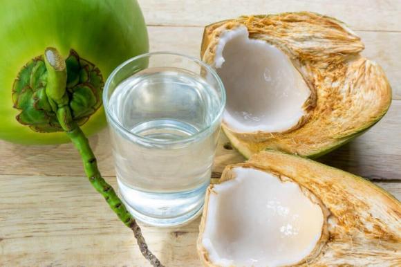 Nước dừa,tính năng của nước dừa,mẹo dùng nước dừa