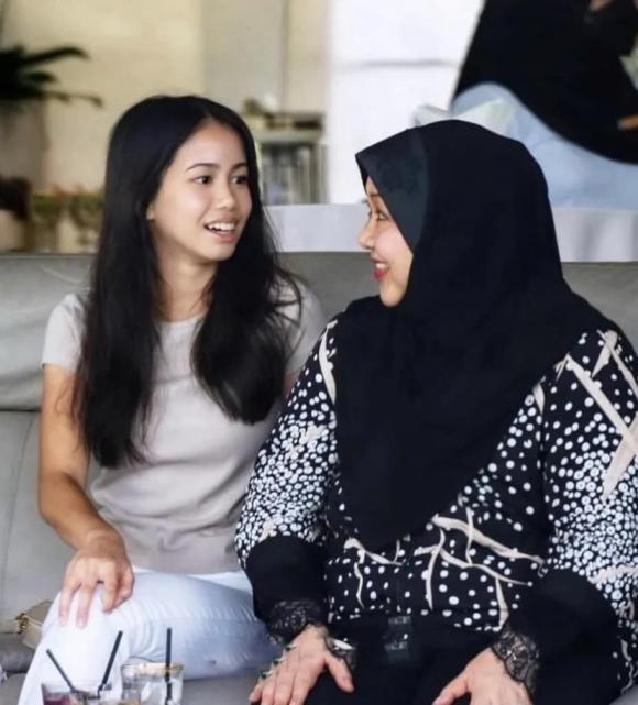 Công chúa Ameerah Wardatul, công chúa Brunei, hoàng tử Brunei 