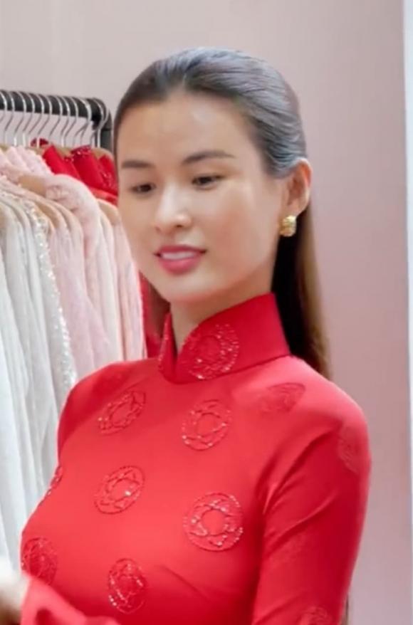 cao thiên trang, sao việt 