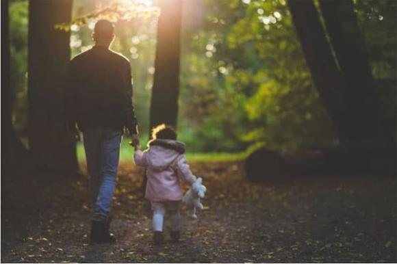 chăm sóc con, nuôi dạy con, dạy con khôn lớn