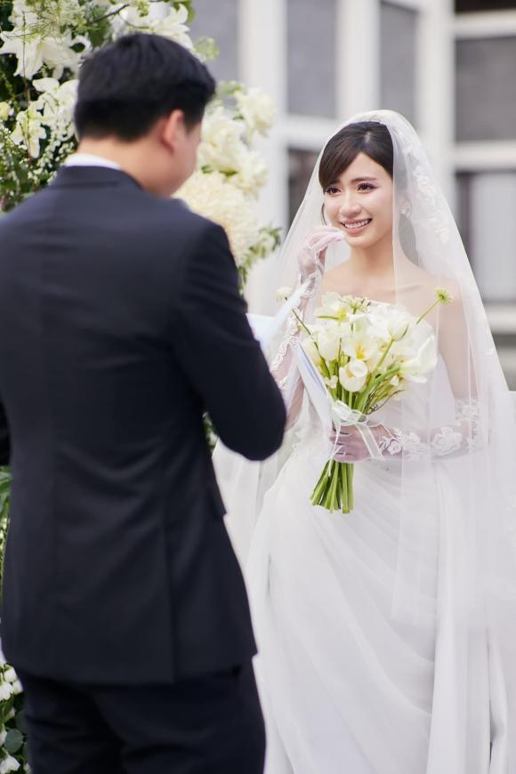 Ngọc Huyền,  cháu NSƯT Chí Trung, sao việt 