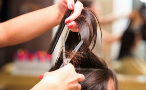 cắt tóc, lịch cắt tóc tết dương lịch, tóc đẹp