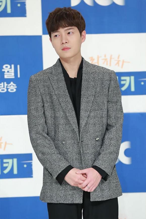  Son Seung Won, sao Hàn, Son Seung Won bị bất 4 lần và bị tống tù, lái xe trong tình trạng say rượu 