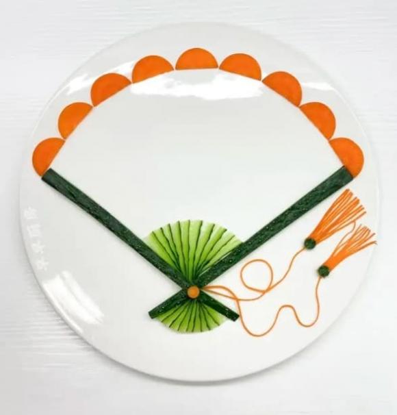 View - Hướng dẫn các cách cắt tỉa cà rốt siêu đơn giản để trang trí cho món ăn đẹp và cao cấp hơn, Tết này chị em tha hồ trổ tài
