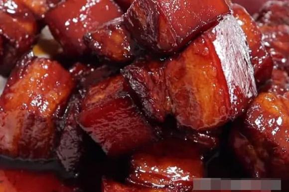 View - Dù bạn làm món thịt lợn kho hay hầm, hãy thêm bước này trước khi cho vào nồi để đảm bảo thịt tan trong miệng và không bị ngấy
