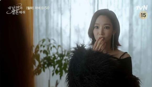 View - 'Bóc giá' túi hàng hiệu của Park Min Young đeo trong 'Marry My Husband' tập mới 