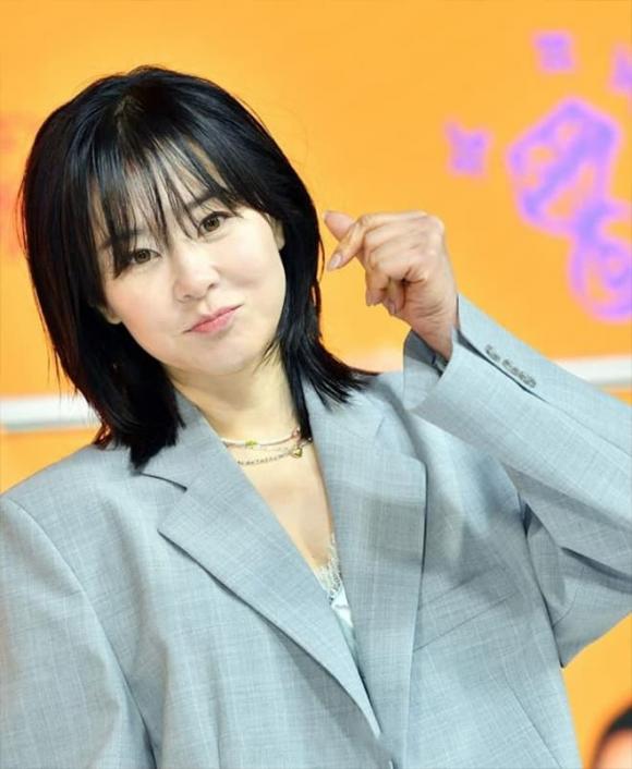 Choi Kang Hee, sao Hàn, Choi Kang Hee làm công việc dọn dẹp cho người nổi tiếng