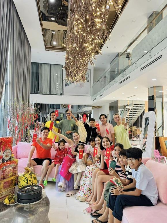 Nữ hoàng nội y ngọc trinh,nữ hoàng nội y Ngọc Trinh gợi cảm,sao Việt