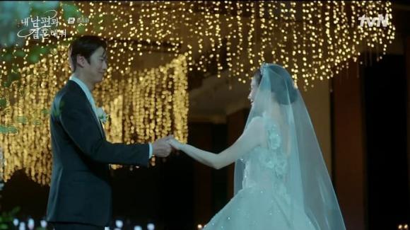 View - 'Marry My Husband' của Park Min Young kết thúc có hậu, cư dân mạng mong ngóng phim có phần tiếp theo
