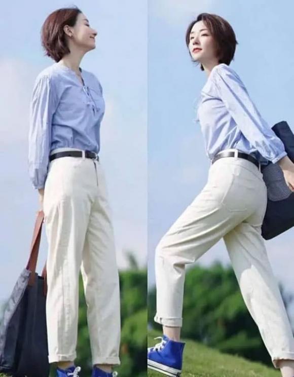View - Vào mùa hè, bạn nên mặc quần jean ống đứng kết hợp với áo phông, trông sẽ cao cấp ngay lập tức
