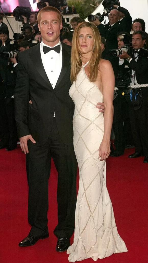 Jennifer Aniston, sao Hollywood, Jennifer Aniston đeo nhẫn đính hôn, lễ trao giải SAG