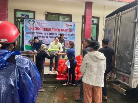 Tara Hà, chuyên viên tài chính - bảo hiểm