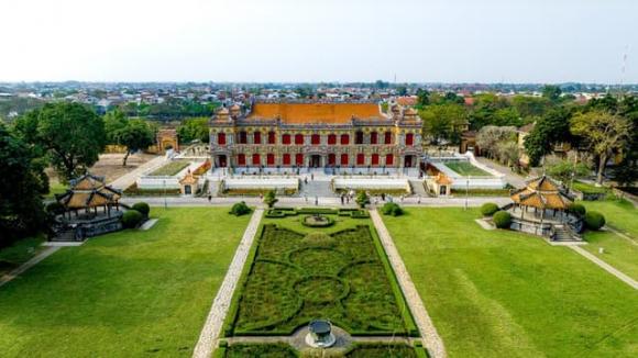 kiến trung, cung điện nhà nguyễn, cung điện ở huế 