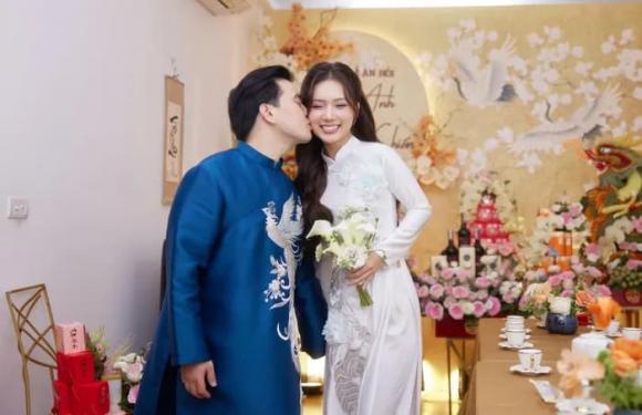 Diễn viên ngọc anh, ngọc anh phố trong làng, đám hỏi diễn viên ngọc anh, sao việt