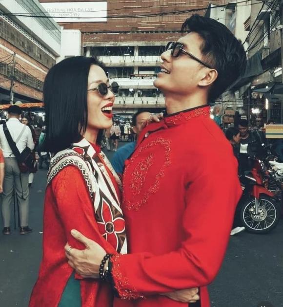 ca sĩ Lệ Quyên, sao Việt