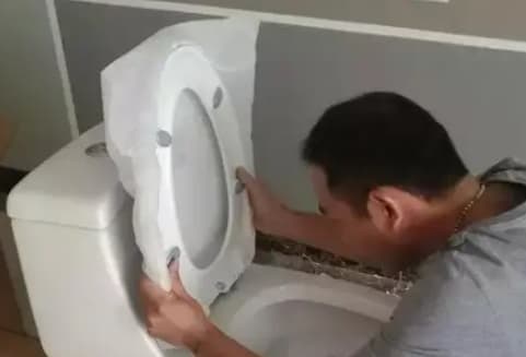 Phòng tắm có mùi khó chịu? mùi hôi phòng tắm, lưu ý khi xử lý mùi hôi phòng tắm