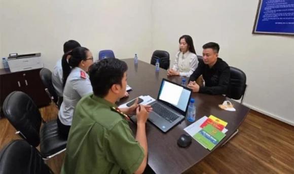 hoa khôi Nam Em, sao Việt