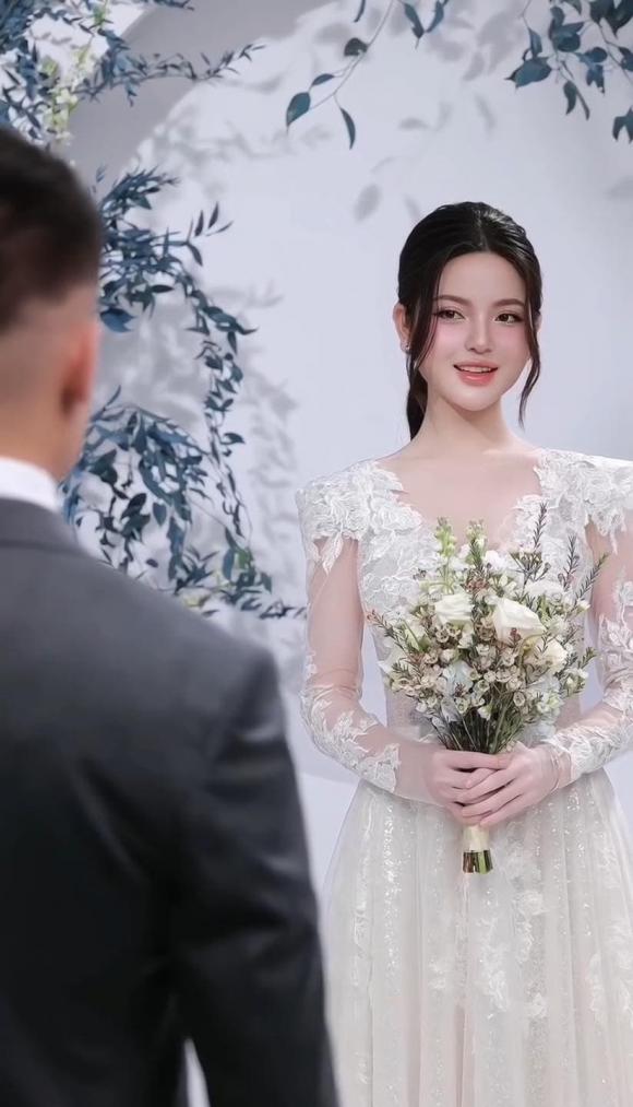 View - Ngắm cận cô dâu Chu Thanh Huyền khi đi chụp ảnh cưới với Quang Hải: Visual nức nở, nhan sắc thăng hạng 