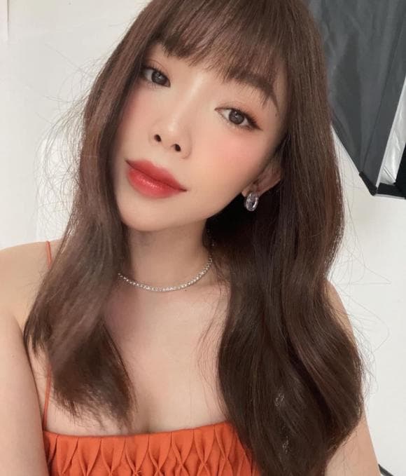 tóc tiên, lisa, sao việt 
