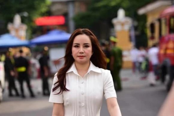 ca sĩ Vy Oanh,nữ ca sĩ Vy Oanh,sao Việt