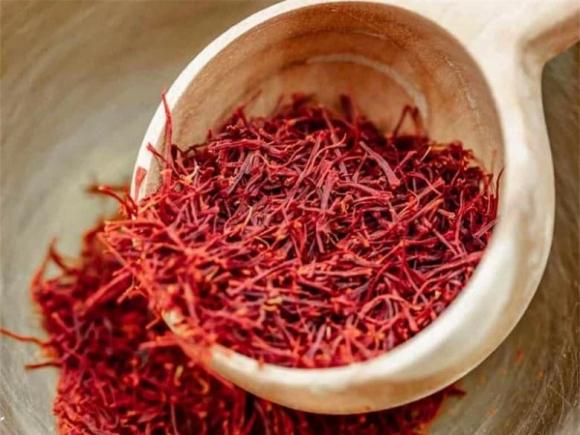 Nước hoa, nguyên liệu sản xuất nước hoa, cách sản xuất nước hoa